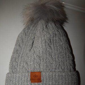 NEW PAGE ONE Womens Winter Thick Cable Knit Beanie Faux Fur Pom Hat Fleece Lined